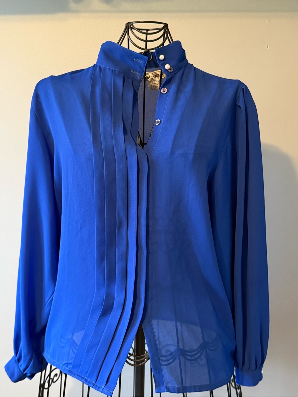 Womens Royal Blue Pleated Button-Up Blouse
